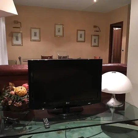 Verona Luxury 2 公寓
