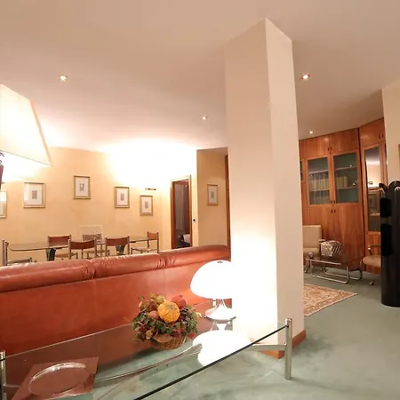 Verona Luxury 2 * ヴェローナ
